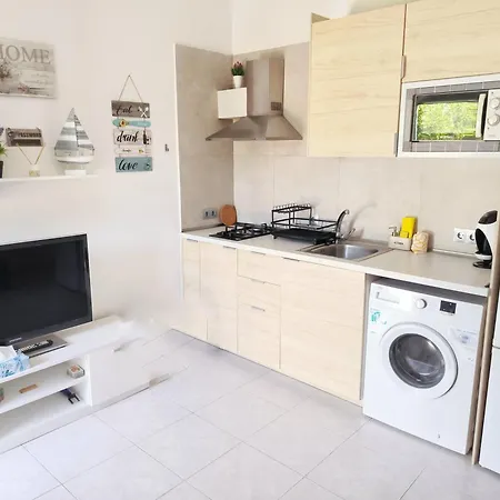 아파트 Apart. Cala'n Forcat,4-6pax. Ciutadella De Menorca *