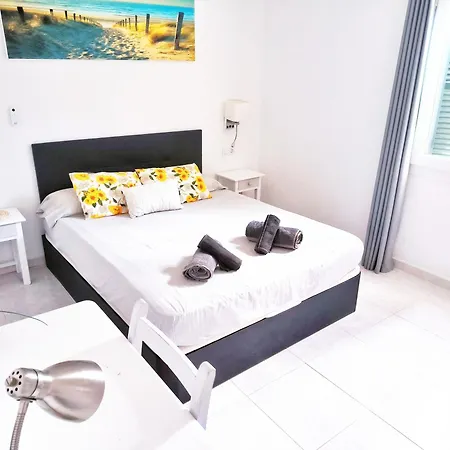 Apart. Cala'n Forcat,4-6pax. Ciutadella De Menorca 칼라 엔 포캣